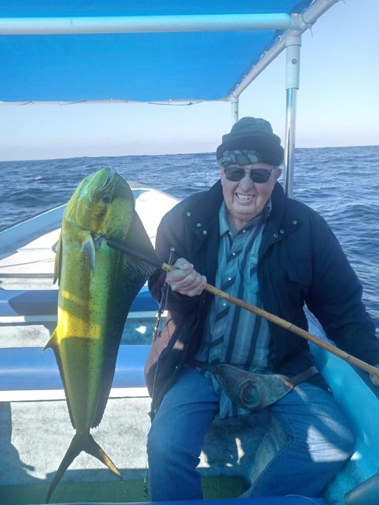 Hotel- Whale Tours And Sport Fishing Vista Mag-Bay Puerto San Carlos Bagian luar foto