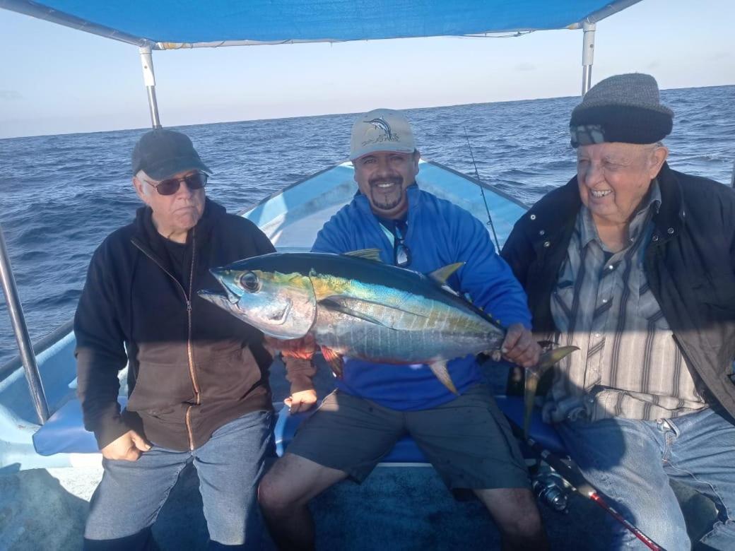 Hotel- Whale Tours And Sport Fishing Vista Mag-Bay Puerto San Carlos Bagian luar foto